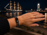 Travemünder Hafennacht – Maritimes PU-Lederarmband Schwarz-Weiß – Bild 2